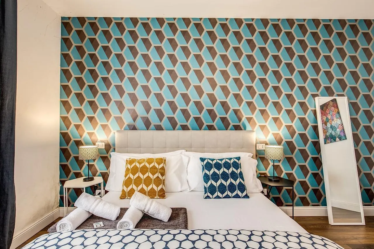 Aweshomeitaly - Vintage Rooms Πίζα Πανσιόν