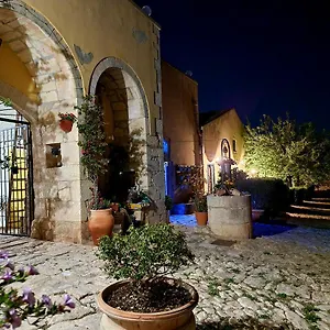  Bed & Breakfast Camemi - Antica Masseria Italia