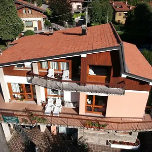  Bed & Breakfast Dei Laghi Italia