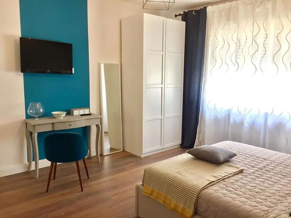 Guest house Aweshomeitaly - Vintage Rooms Pisa